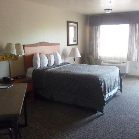 Sierra Inn シエラ・ビスタ エクステリア 写真