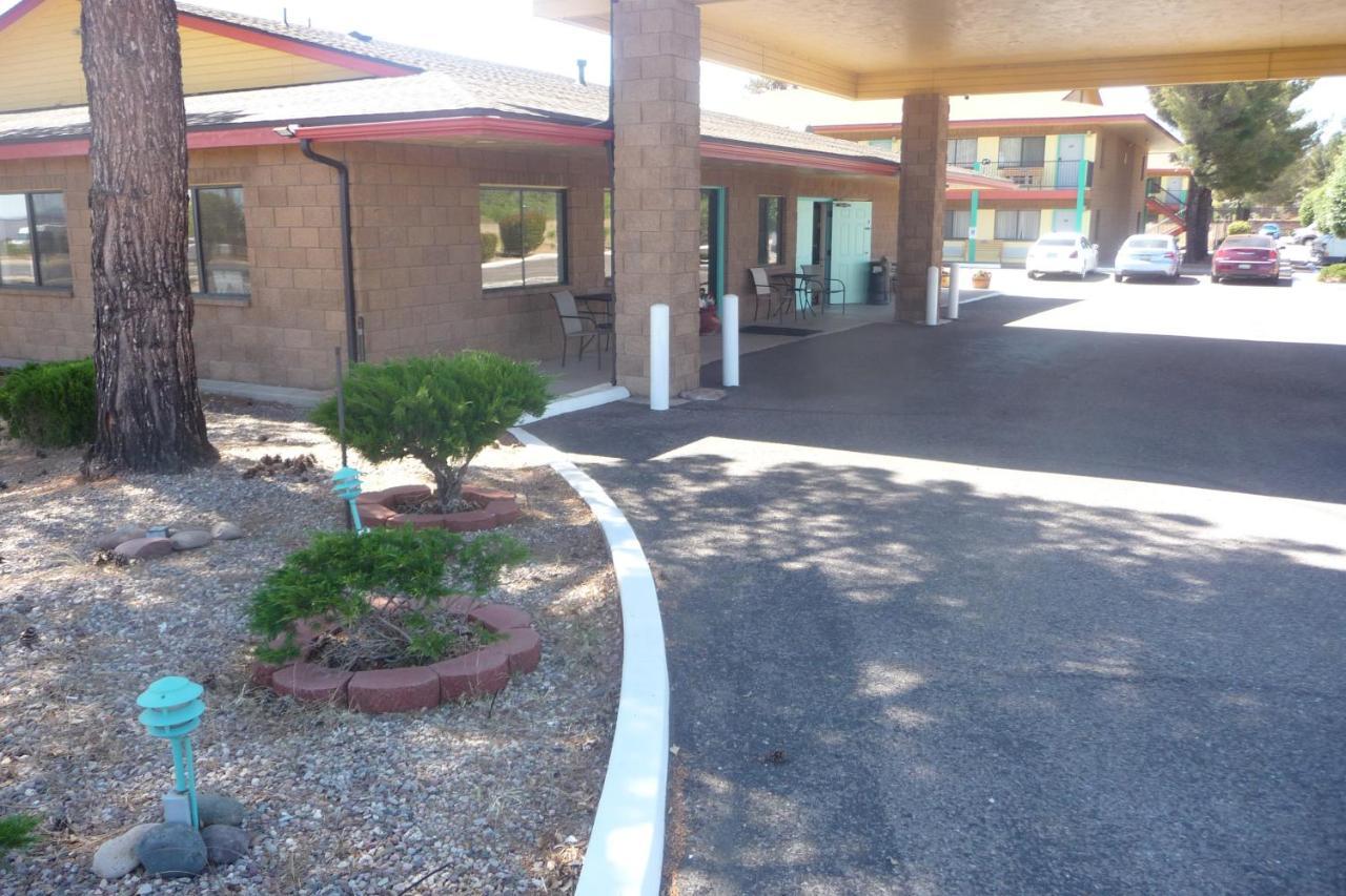 Sierra Inn シエラ・ビスタ エクステリア 写真