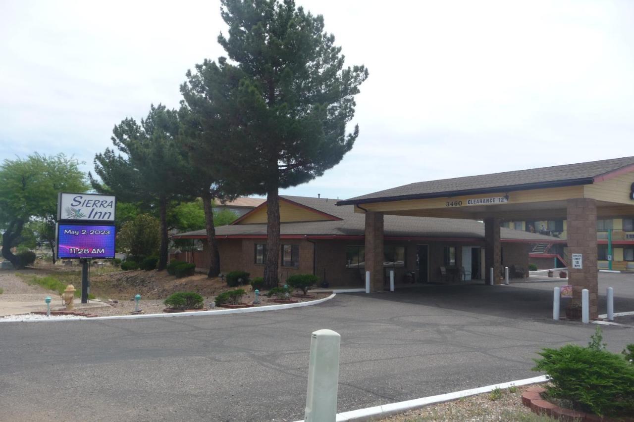 Sierra Inn シエラ・ビスタ エクステリア 写真